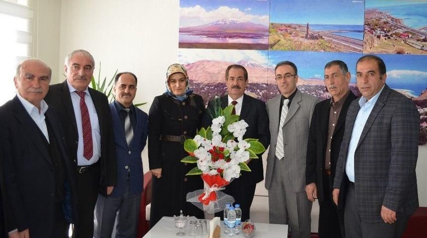 Malm&uuml;d&uuml;r&uuml; Vural&rsquo;dan Başkan G&uuml;rsoy&rsquo;a Ziyaret