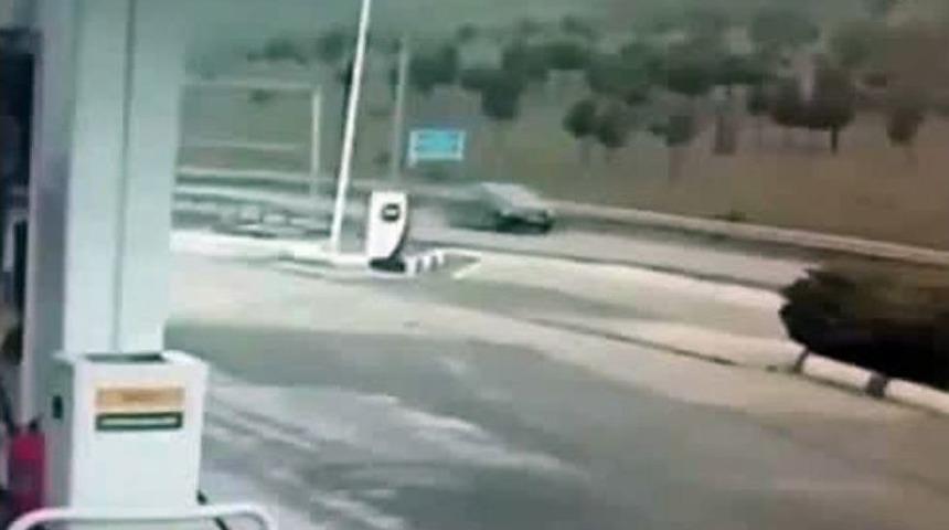 Helikopterin D&uuml;şme Anı Kamerada