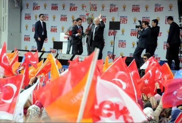 Başbakan Yıldırım: Kılıçdaroğlu Gitsin 'evet' Versin