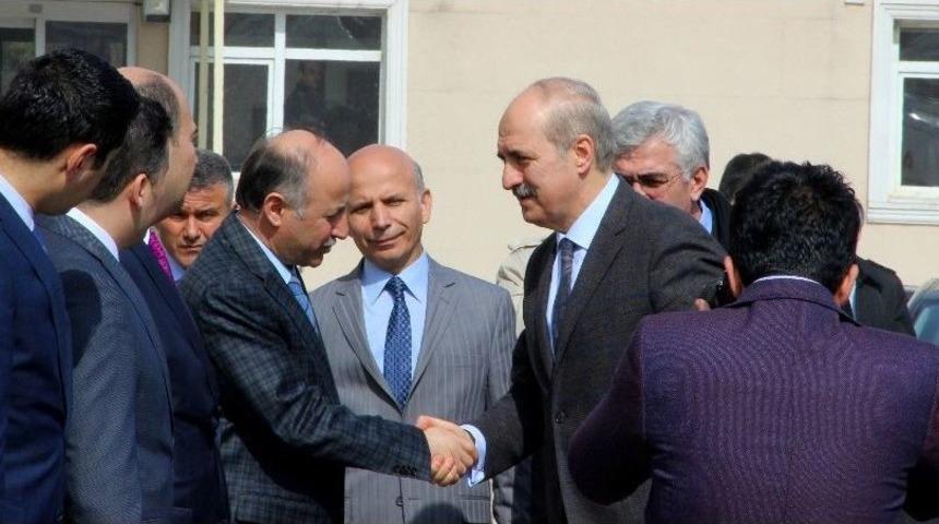 Kurtulmuş: "3-5 Bin Pyd Militanı Mı Tercih Edecekler, 80 Milyonluk İstikrarlı Ve B&ouml;lgenin En B&uuml;y&uuml;k Ordusuna Sahip Olan T&uuml;rkiye Cumhuriyeti Devleti&rsquo;ni Mi?"