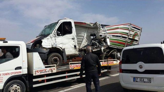 Şanlıurfa’da Trafik Kazası: 1 Ölü, 4 Yaralı