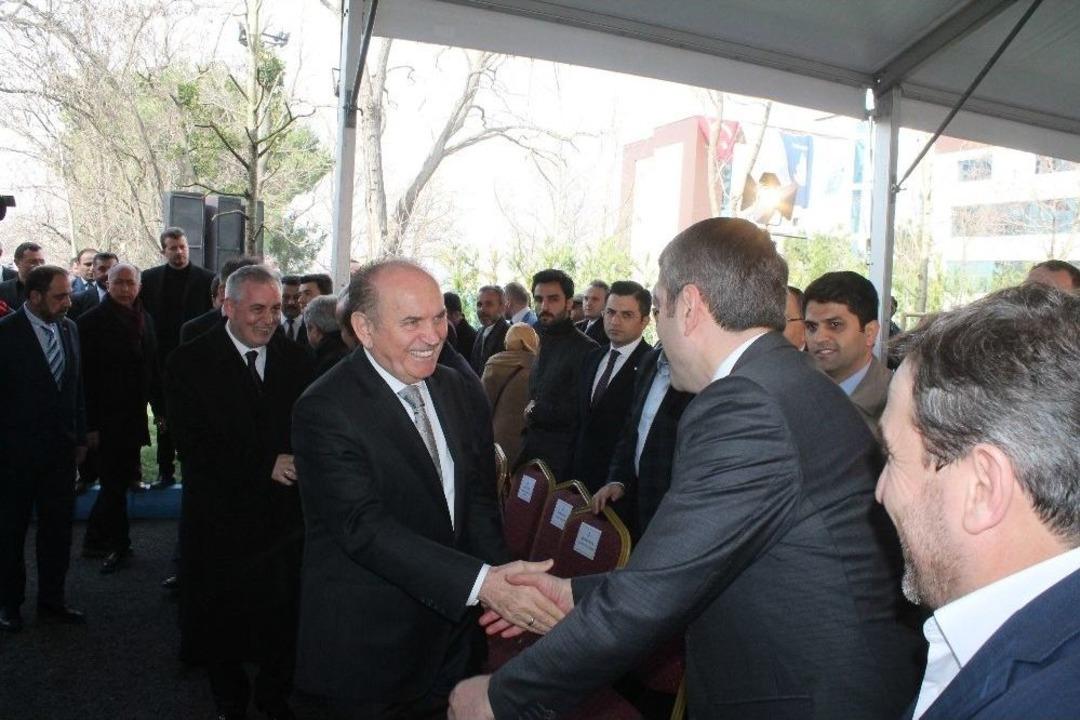 İstanbul B&uuml;y&uuml;kşehir Belediye Başkanı Topbaş: "helikopter Kazasında 7 Kişi &Ouml;ld&uuml;"