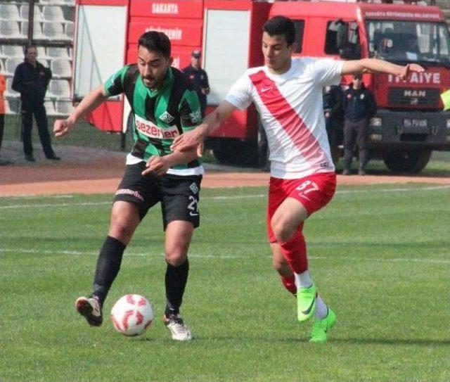 Sakaryaspor-Denizli Büyükşehir Belediyespor: 4-1