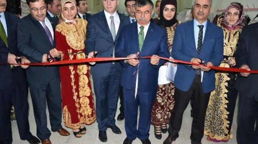 Bakan Yılmaz: Cumhurbaşkanlığı Sistemi, Cumhuriyetin Ilanı Kadar &Ouml;nemli (3)
