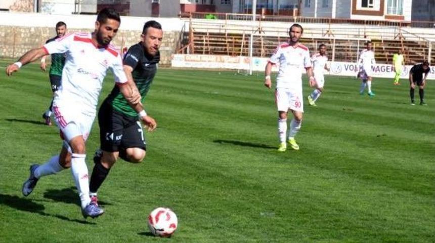 Batman Petrolspor-Manisa B&uuml;y&uuml;kşehir Belediyespor: 2-1