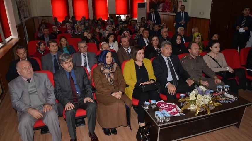 Osmancık&rsquo;ta Koruyucu Aile Ve Kadın İstihdamı Anlatıldı