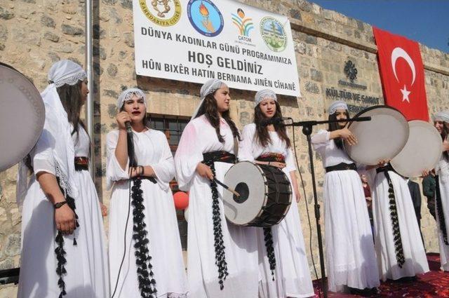 Cizre’de 8 Mart Etkinliği