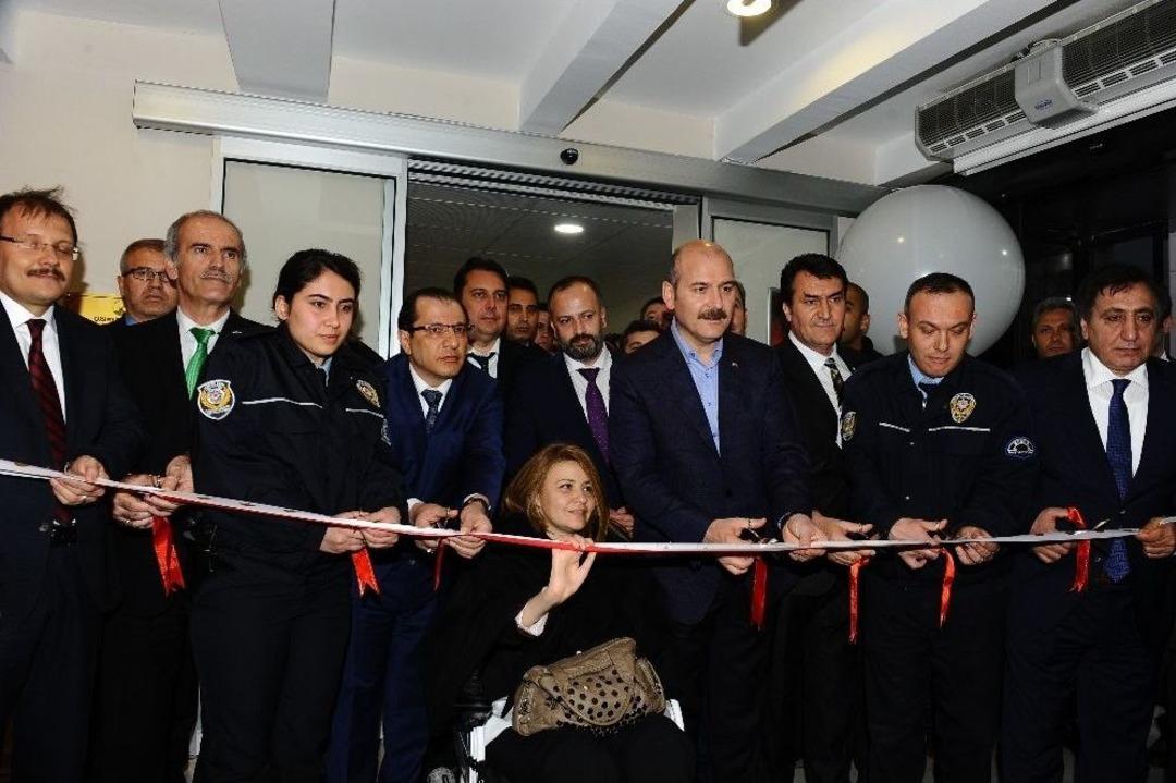 Bakan Soylu, &Ccedil;arşı Karakolunu A&ccedil;tı