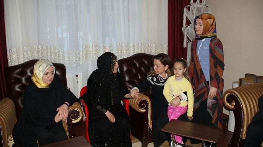 Ak Parti Genel Başkan Yardımcısı &Ccedil;alık Şemdinli&rsquo;de