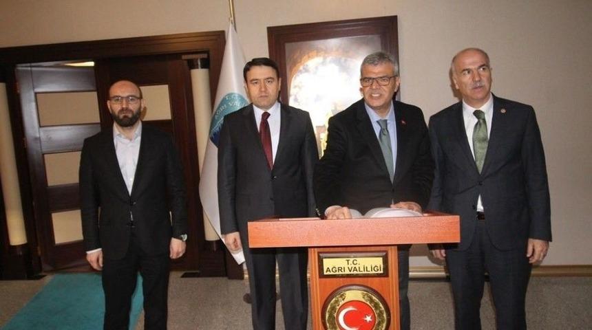 Başbakan Yardımcısı Kaynak, Ağrı Valiliğini Ziyaret Etti