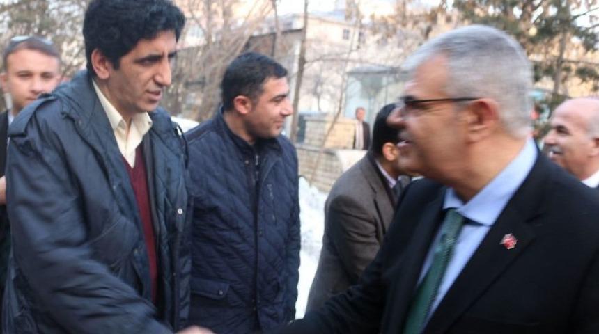 Başbakan Yardımcısı Kaynak, Stk Temsilcileriyle Bir Araya Geldi