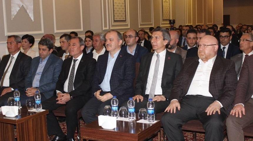 Cumhurbaşkanı Baş Danışmanlarından İhsan Şener: &ldquo;hayırcıların Krizlerden Beslenmek Gibi Bir &Ouml;zellikleri Var&rdquo;