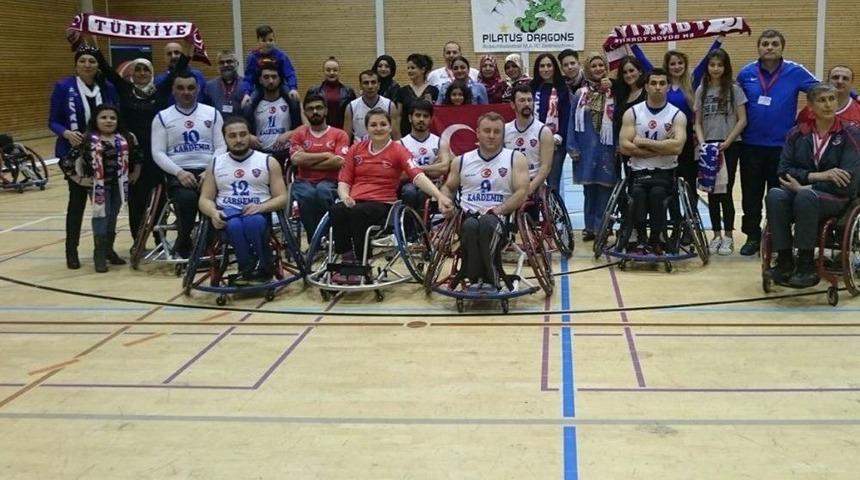 Karab&uuml;kspor İsvi&ccedil;re&rsquo;de Fırtına Gibi Esiyor