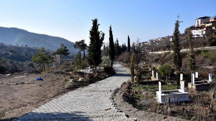 Nazilli Belediyesi K&ouml;y Yollarına Elattı