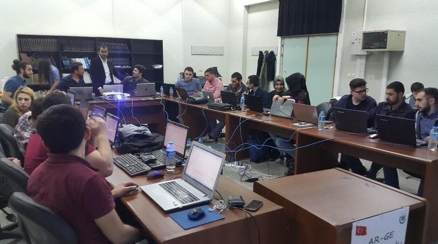 9 Saat Aralıksız Uygulamalı Eğitim