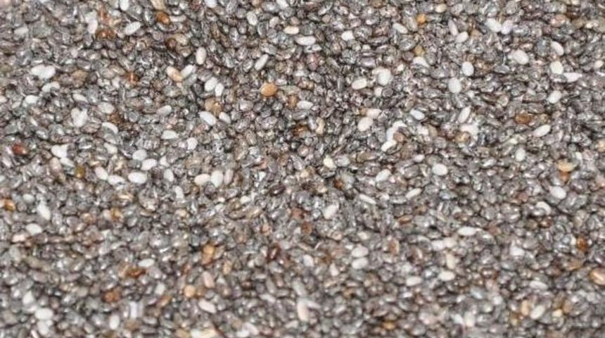 Zayıflamak Için Chia Yerken Iki Kere Düşünün