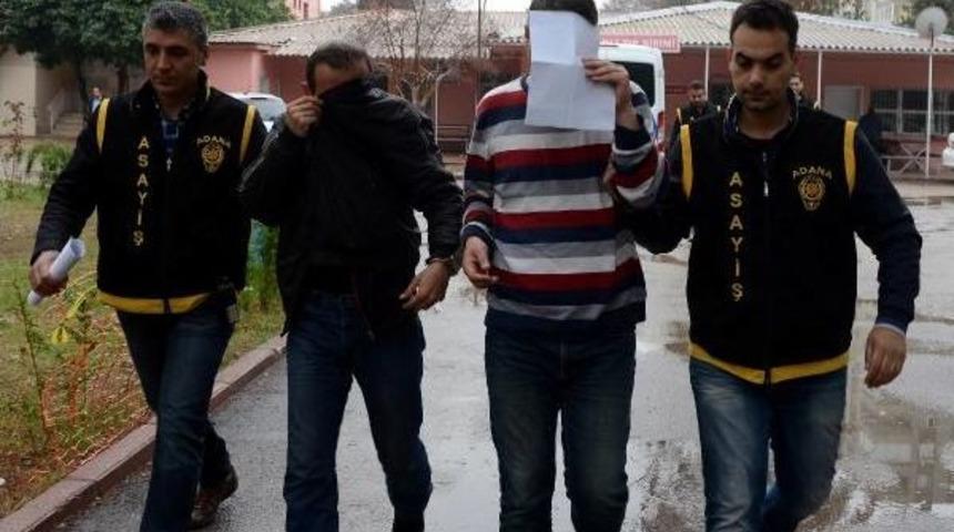 Dolandırıcılar Parayı &Ccedil;ekmeye Geldikleri Bankada Yakalandı