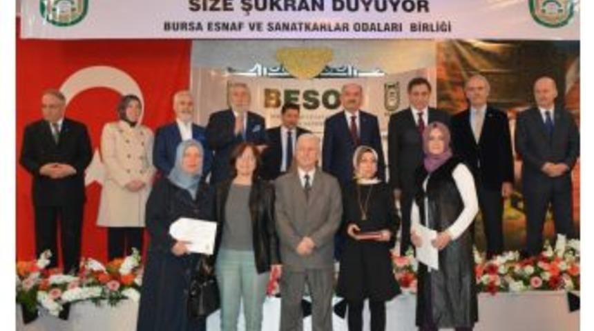 Bakan M&uuml;ezzinoğlu: "kadının &Ccedil;alışma Hayatındaki Yerini Y&uuml;zde 23&rsquo;lerden Y&uuml;zde 33&rsquo;lere Taşıdık"