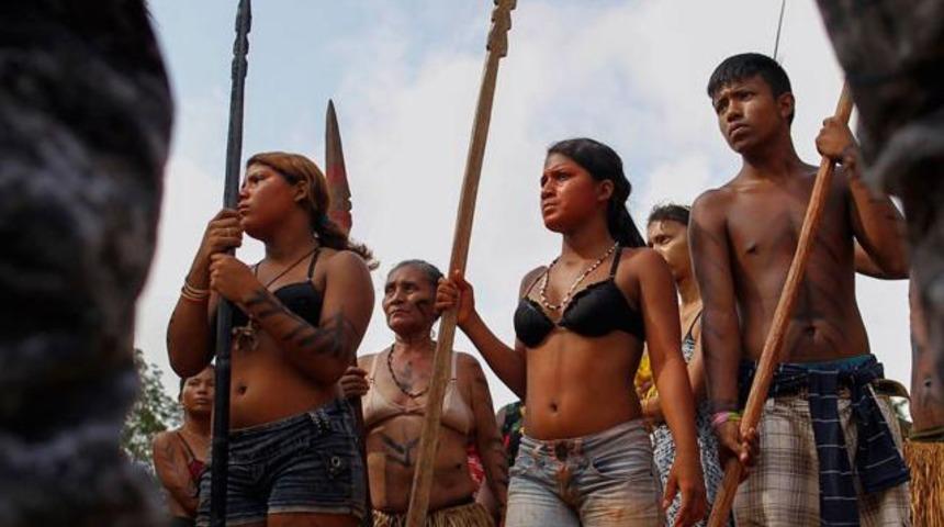 Amazon yerlileri şehre indi