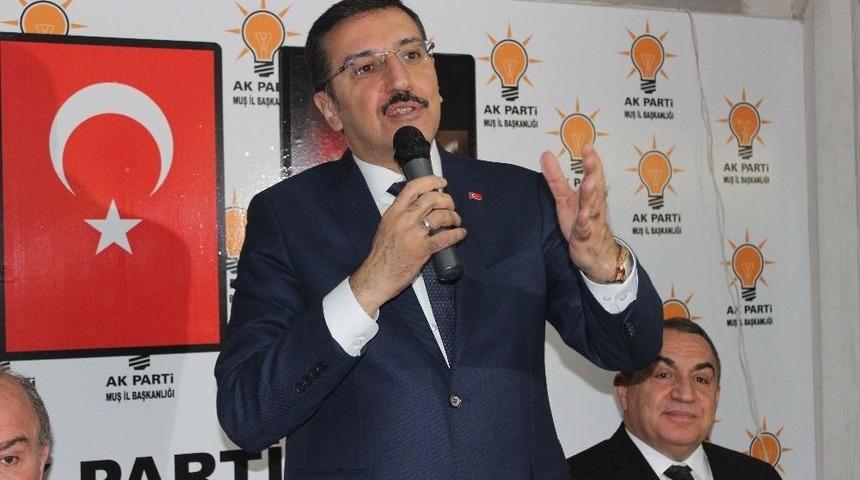 Bakan T&uuml;fenkci&rsquo;nin Muş Ziyareti