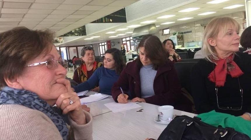 Lapseki Ve &Ccedil;ardak Hayvanları Koruma Derneği Genel Kurulu Yapıldı