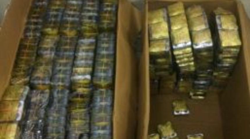 Hatay&rsquo;da, 201 Bin 239 Adet Ka&ccedil;ak Tıbbi İla&ccedil; Ele Ge&ccedil;irildi