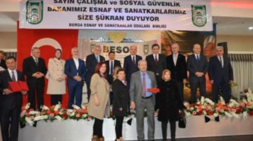 M&uuml;ezzinoğlu: 2023'te Hedefimiz Kadın Istihdamını Y&uuml;zde 43'lere Getirmek
