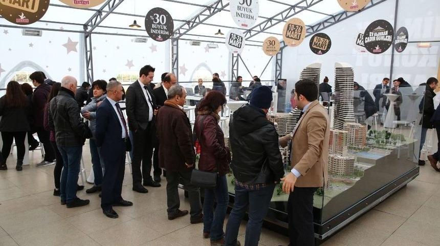 Başkentliler Ev Almak İ&ccedil;in İndirim &Ccedil;adırına Akın Etti