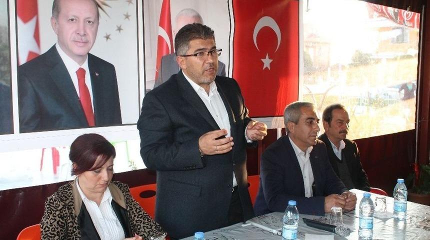 Ak Parti&rsquo;li &Ouml;zt&uuml;rk, Dalaman&rsquo;da Vatandaşlar İle Bir Araya Geldi