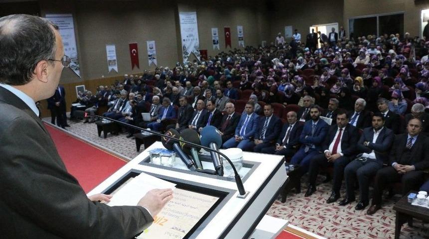 Uluslararası İslam Tarihinde Ve Medeniyetinde Şanlıurfa Programı Devam Ediyor
