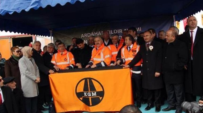 Bakanlar Ardahan'da Temel Attı, A&ccedil;ılış Yaptı