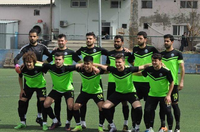 Yunusemre Belediyespor Play-off’lara Galibiyet İle Başladı