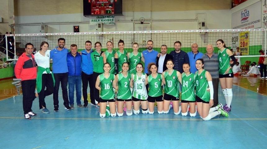 Salihli Belediyespor Filede Sezonu Galibiyetle Kapattı
