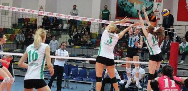 Bursaspor-Beylikdüzü Voleybol İhtisas: 2-3