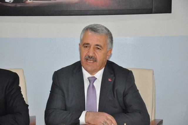 Bakan Yılmaz Ve Bakan Arslan’dan Hollanda Açıklaması