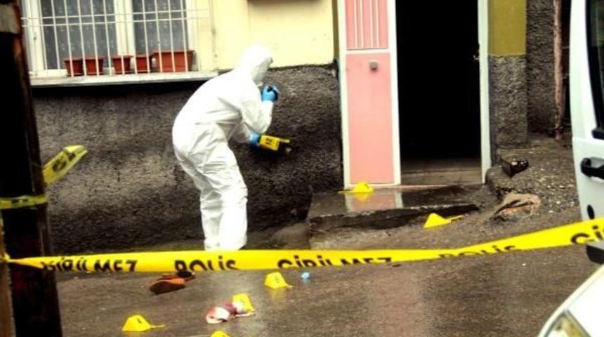 Eski Eşine Ateş A&ccedil;tı: Kucağındaki &Ccedil;ocuk &Ouml;ld&uuml;, Kadın Yaralı