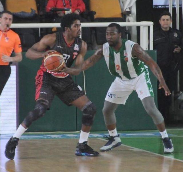 Yeşilgiresun Belediyespor- Muratbey Uşak: 109-100