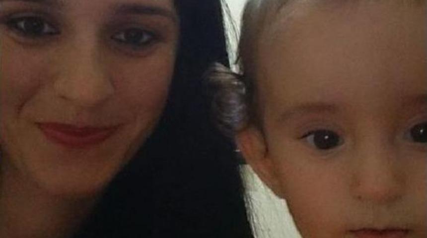 Eski Eşine Ateş A&ccedil;tı, Hem Kadın Ve Kucağındaki &Ccedil;ocuk &Ouml;ld&uuml;