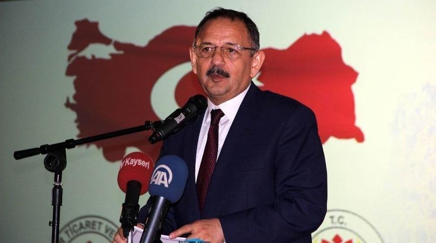 Bakan &Ouml;zhaseki, Nevşehir&rsquo;de Vergi Rekortmenleri &Ouml;d&uuml;l T&ouml;renine Katıldı