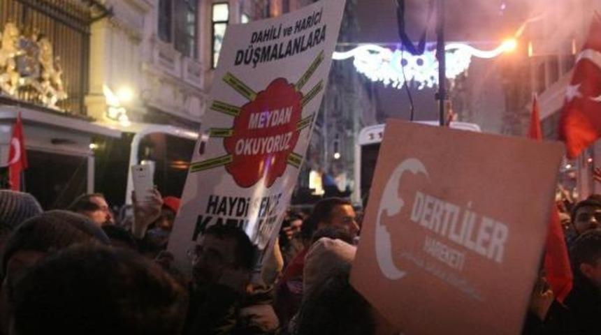 Hollanda Başkonsolosluğu &Ouml;n&uuml;nde Eylem // Ek Fotoğraflarla Geniş Haber