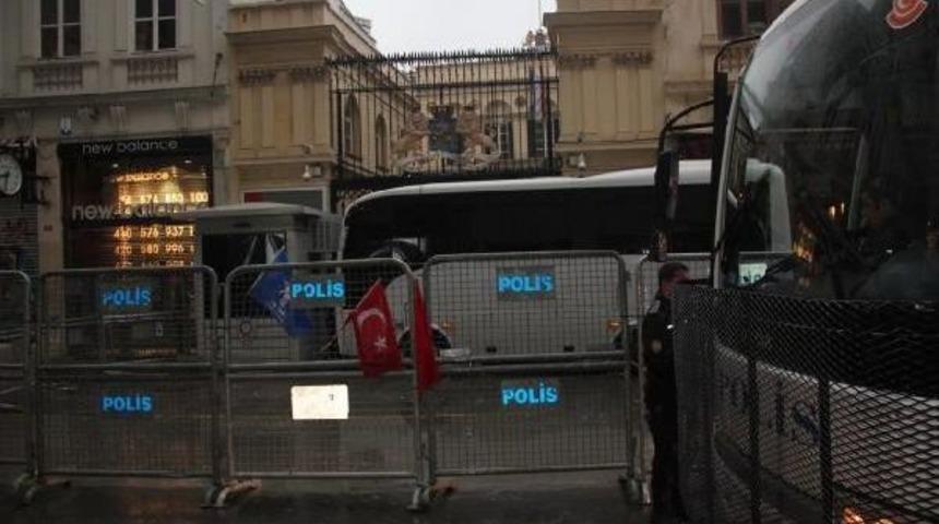 Hollanda Başkonsolosluğu'nda G&uuml;venlik &Ouml;nlemleri Artırıldı