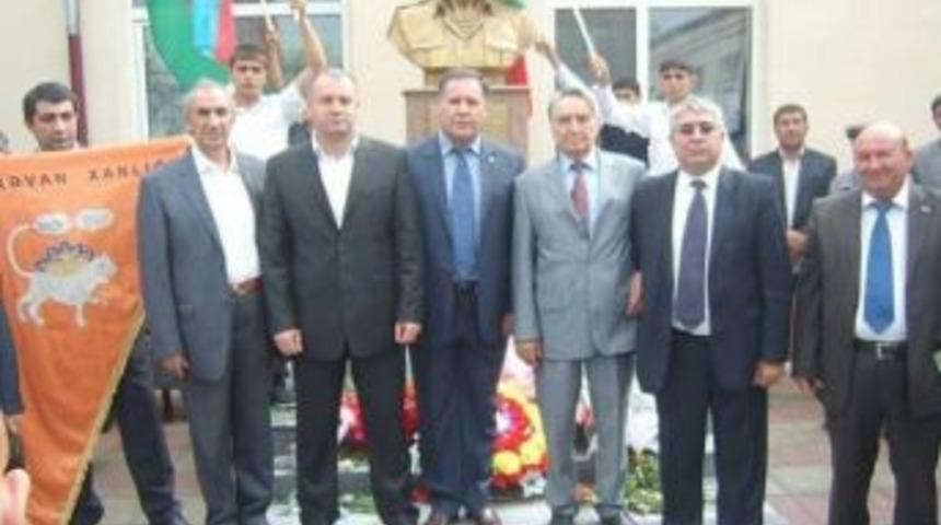 Asimder Genel Başkanı G&ouml;ksel G&uuml;lbey: "hollanda&rsquo;da Avrupa&rsquo;daki Ha&ccedil;lı Zihniyeti Canlandı"