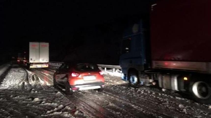 Erzurum'a Mart Karı