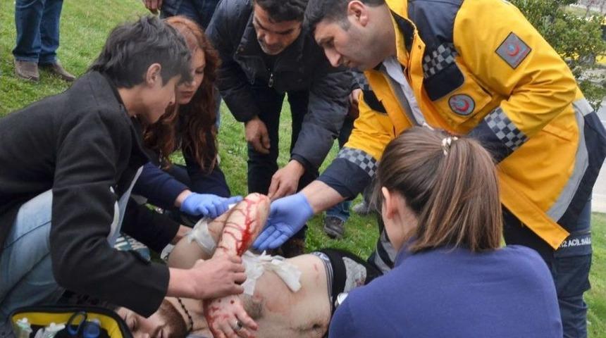 (&ouml;zel Haber) Parkta Bı&ccedil;aklı Dehşet