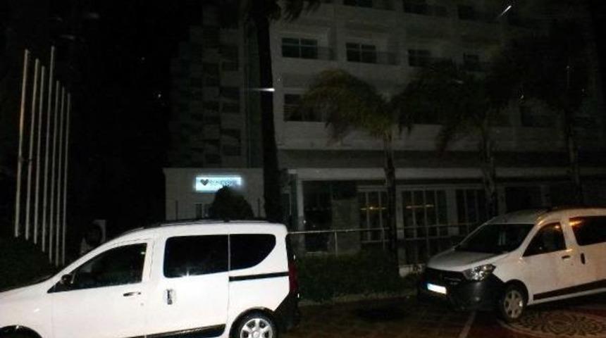 Marmaris'te, Hollanda Fahri Konsolosluğu &Ouml;n&uuml;nde &Ouml;nlem