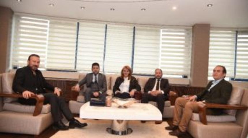 Başkan Doğan, T&uuml;rk Eğitim Sen Kocaeli Şubesini Ağırladı