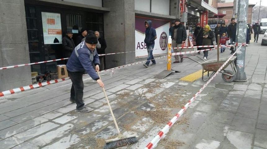 Başkent&rsquo;in Temizlik Ve Bakım Ekipleri 7/24 G&ouml;revde