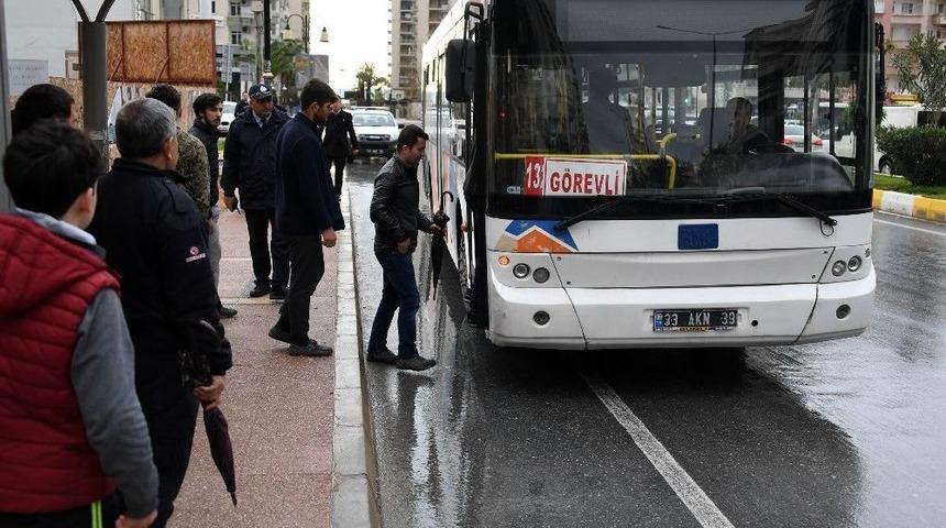 B&uuml;y&uuml;kşehir Belediyesi&rsquo;nden Ygs&rsquo;ye Giren &Ouml;ğrencilere Otob&uuml;s Desteği