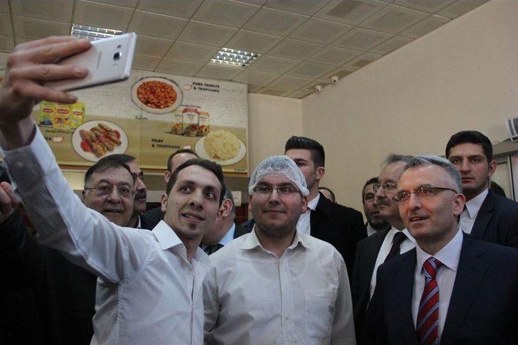 Maliye Bakanı Ağbal Kapıkule’de G3