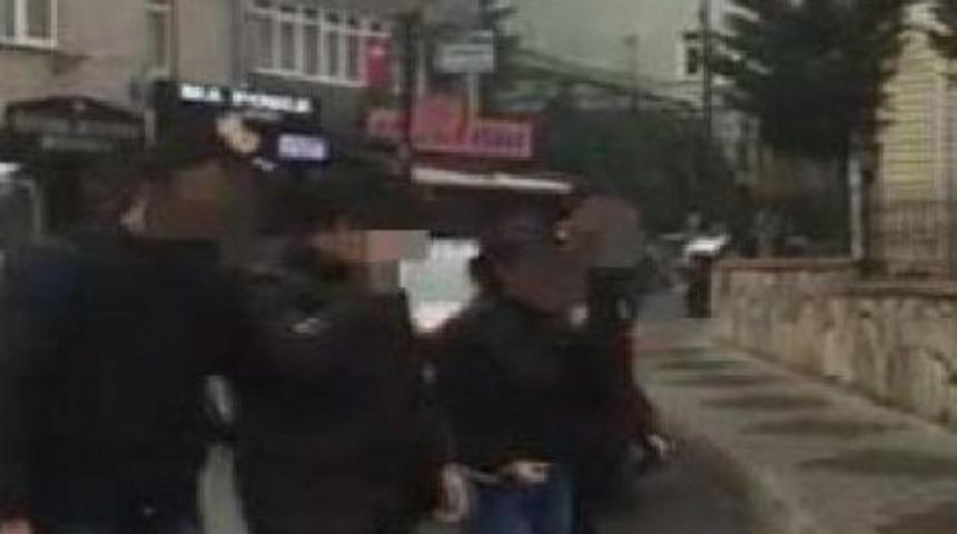 Feryal G&uuml;lman'ın Ziynet Eşyalarını &Ccedil;alan Ş&uuml;pheliler Yakalandı